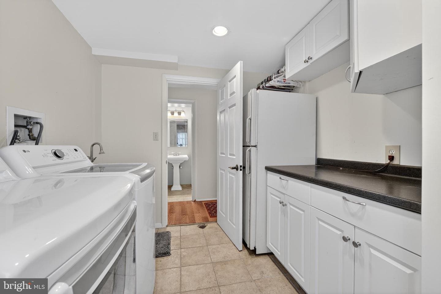 1008 Robroy Drive photo 23
