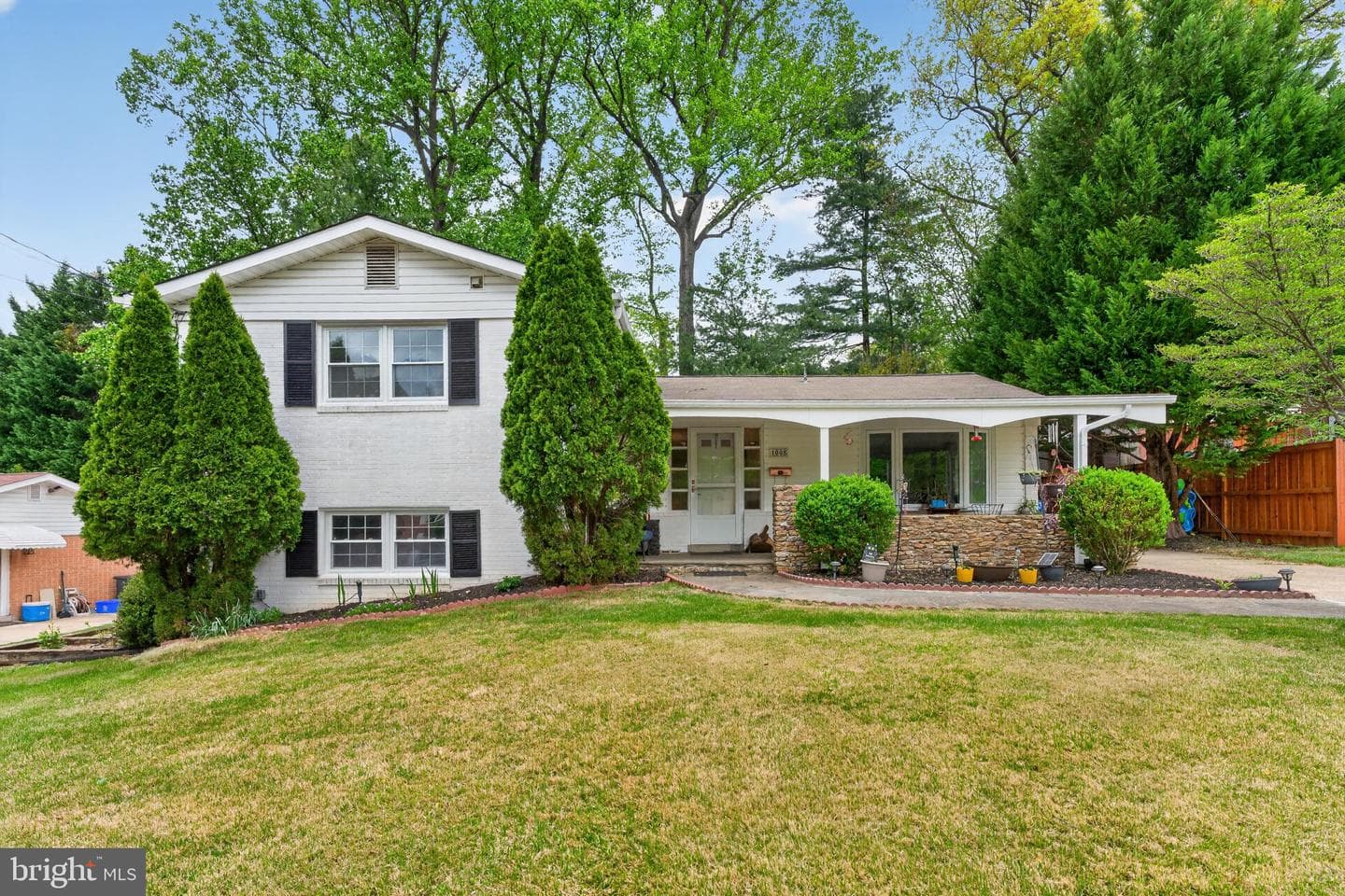 1008 Robroy Drive photo 28