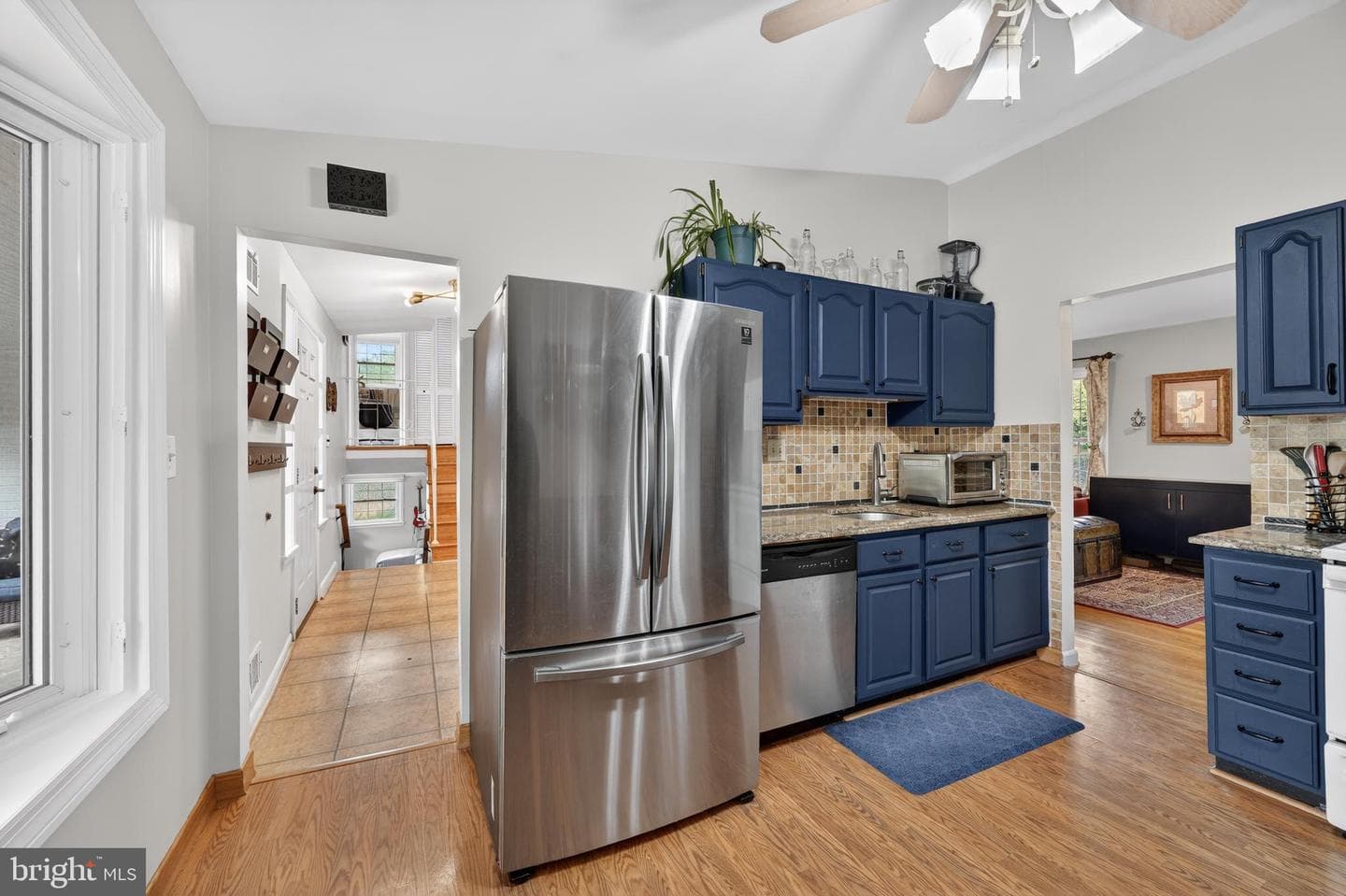 1008 Robroy Drive photo 9