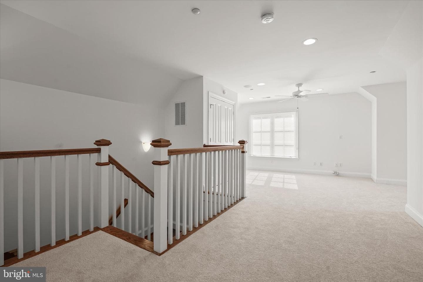 4423 Walsh Street photo 48