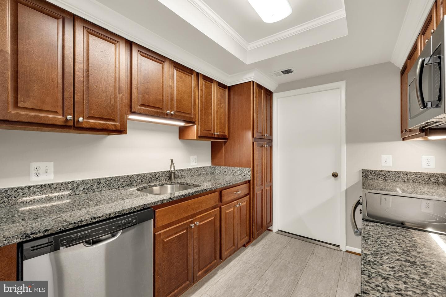 3571 Fiske Terrace #140-B photo 19