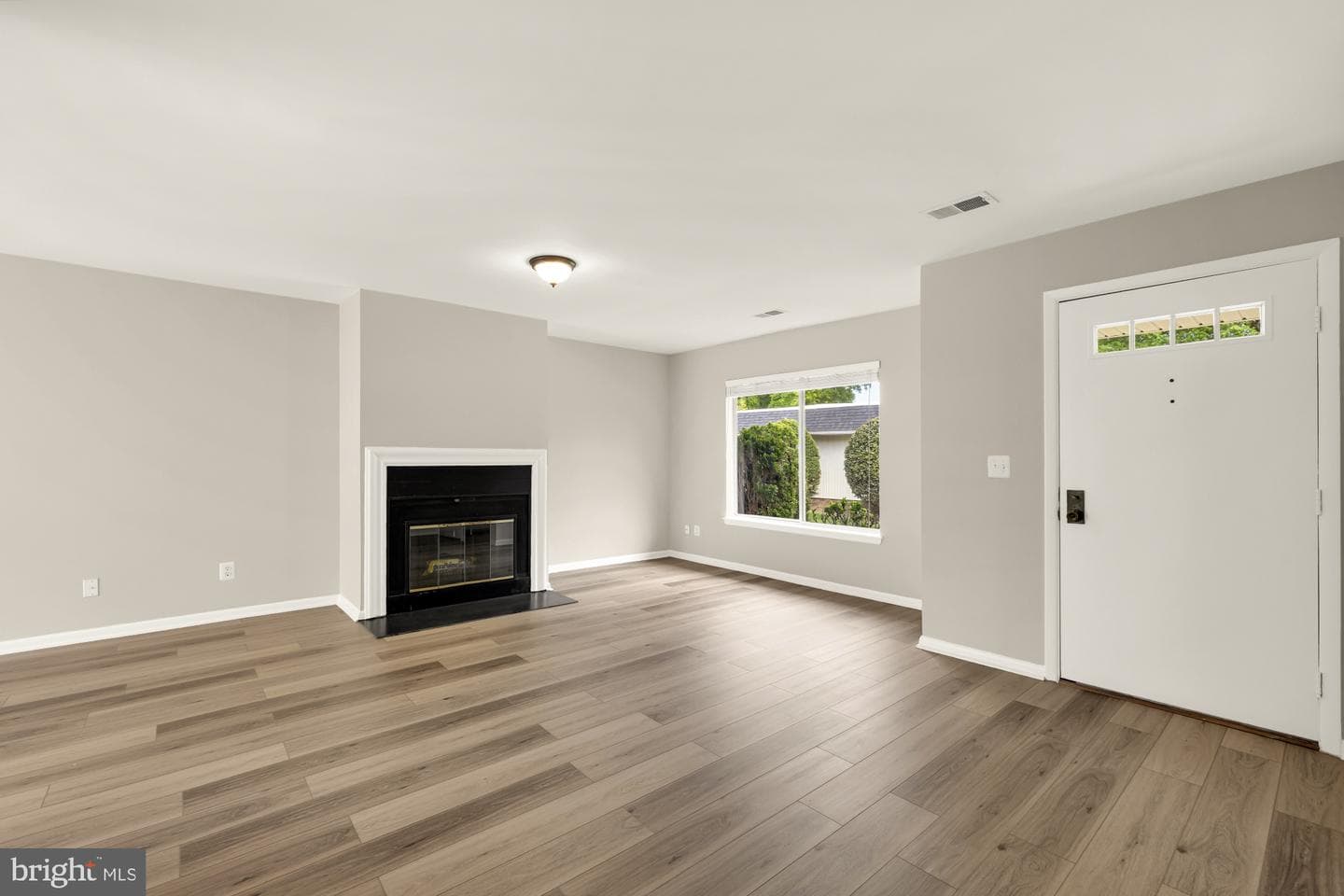 3571 Fiske Terrace #140-B photo 8