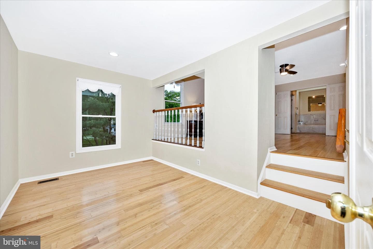 2433 Henslowe Drive photo 22