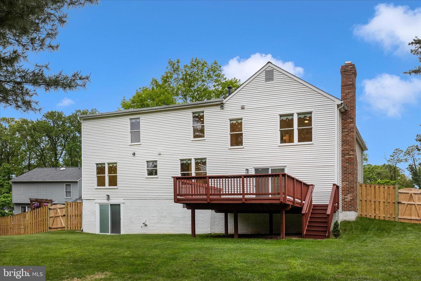 2433 Henslowe Drive photo 37