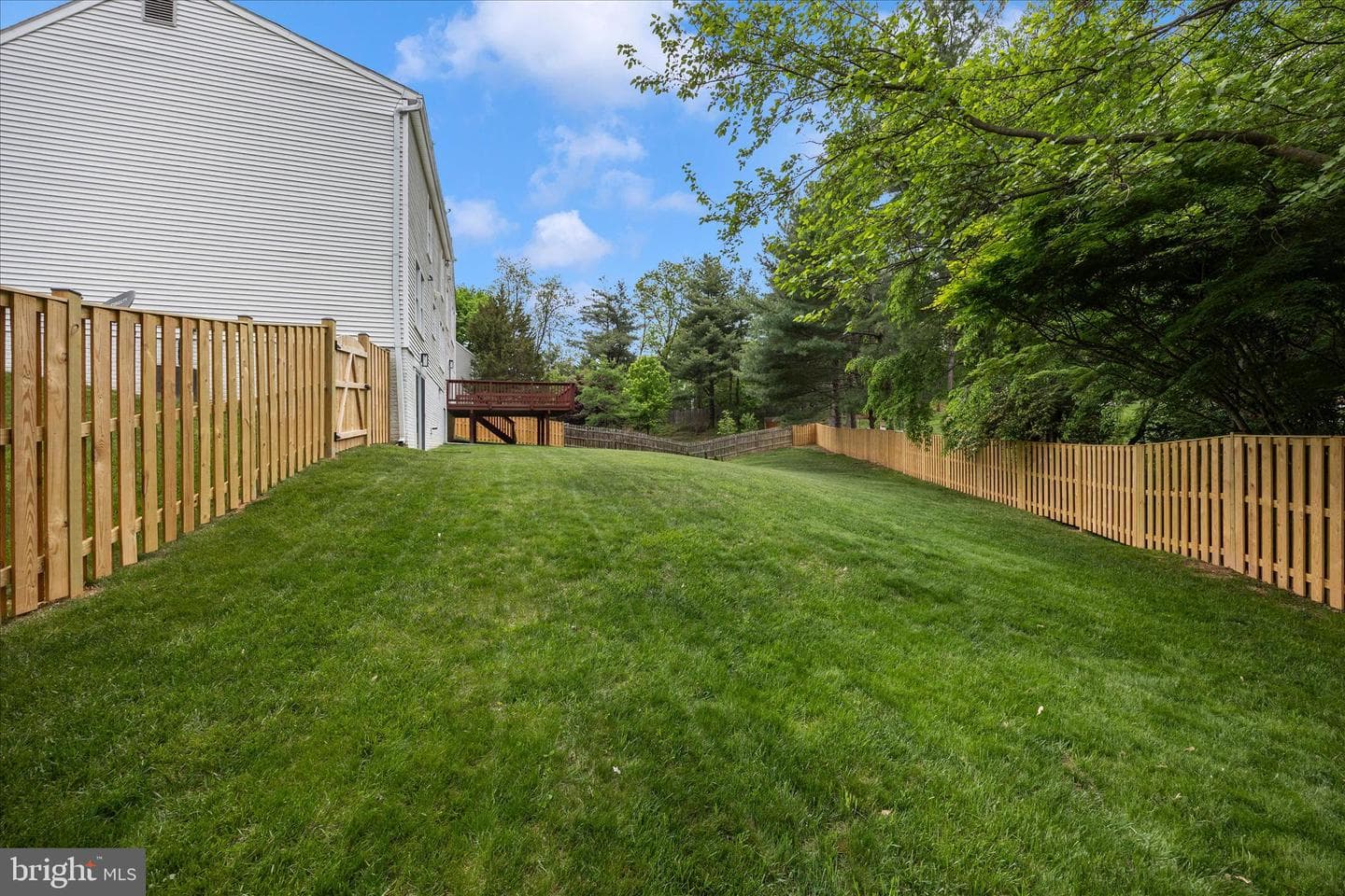 2433 Henslowe Drive photo 45
