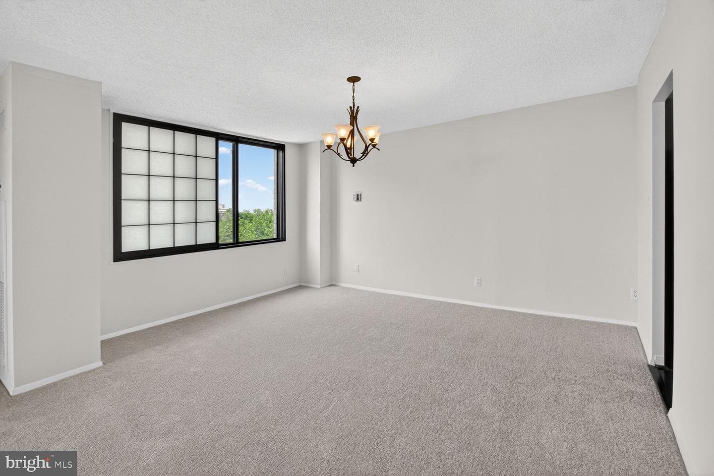 5225 Pooks Hill Road #1301n photo 6