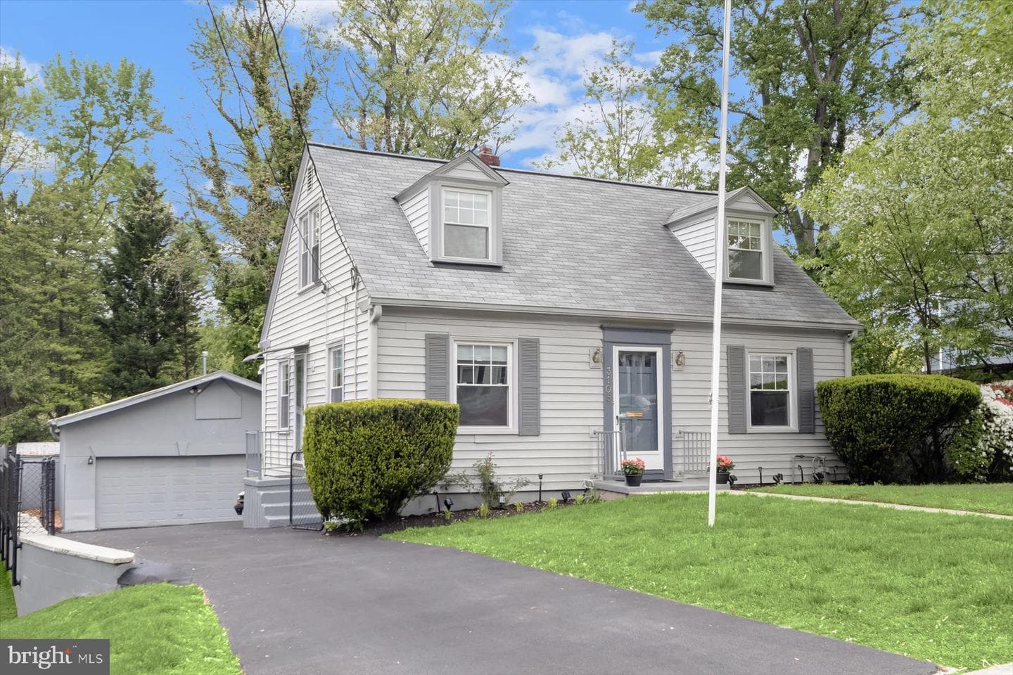 3105 Fayette Road photo 4