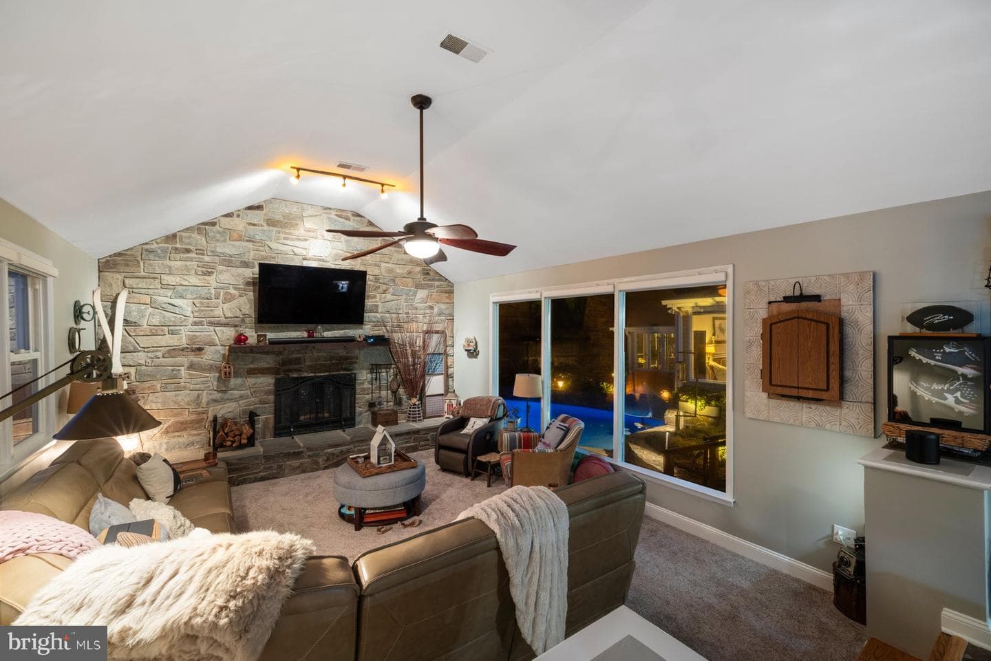 3707 East West Highway photo 25