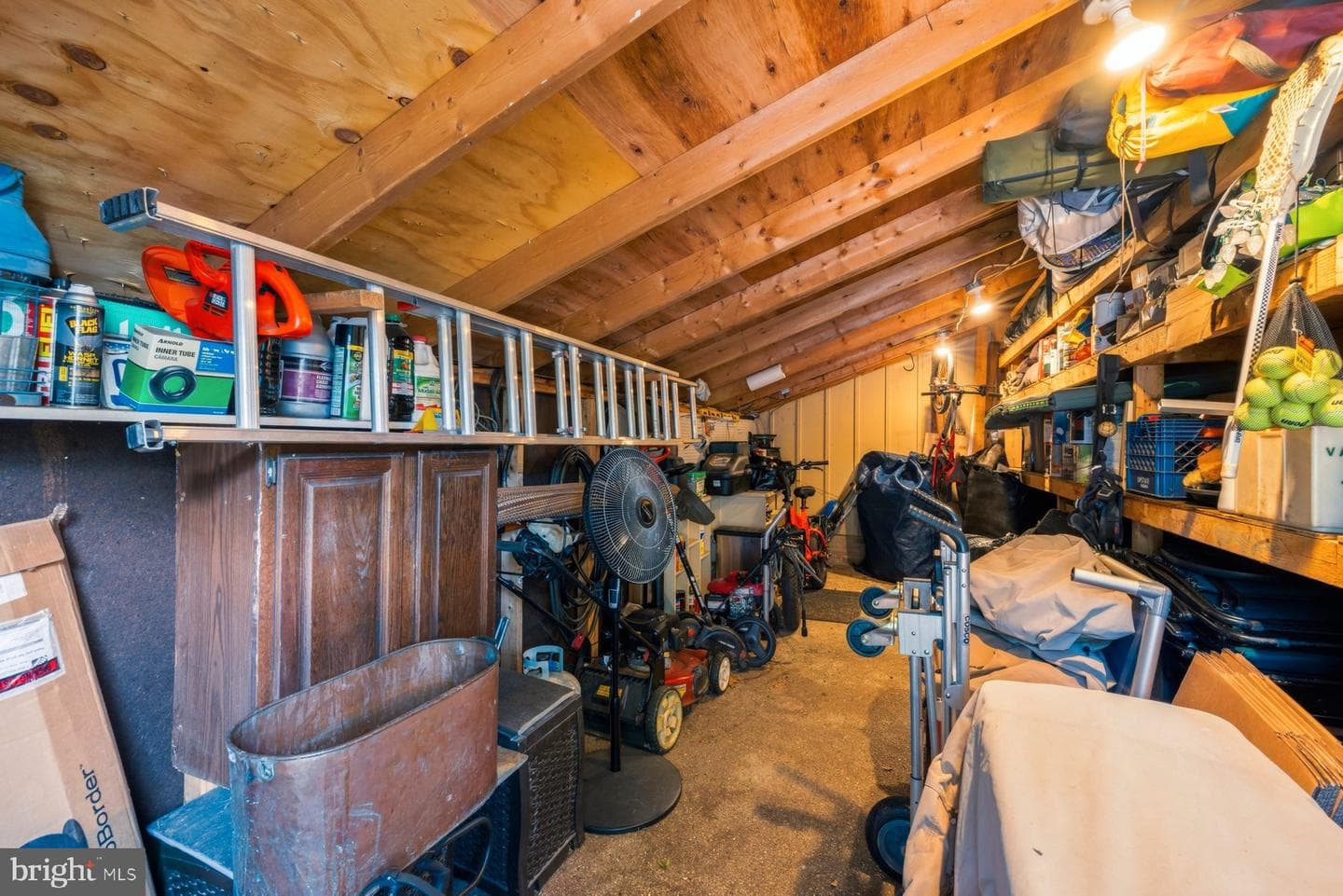 3707 East West Highway photo 47