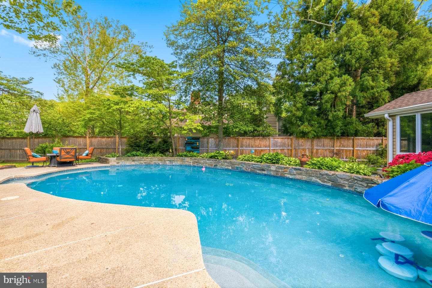 3707 East West Highway photo 7