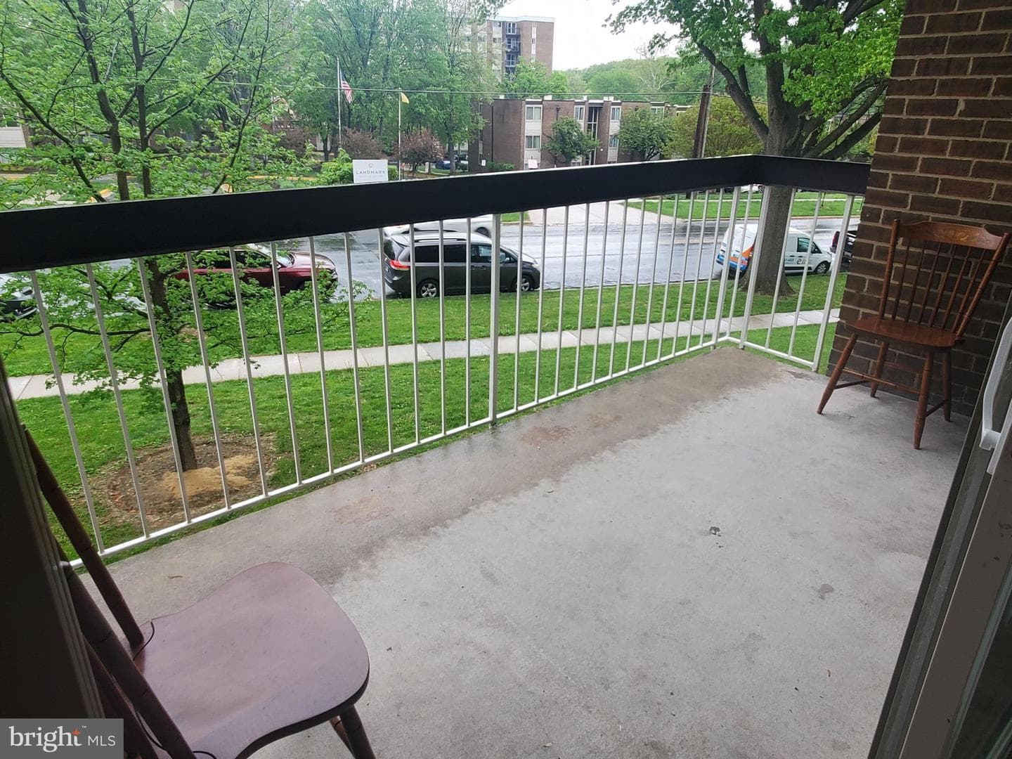 2207 Greenery Lane #103-8 photo 17