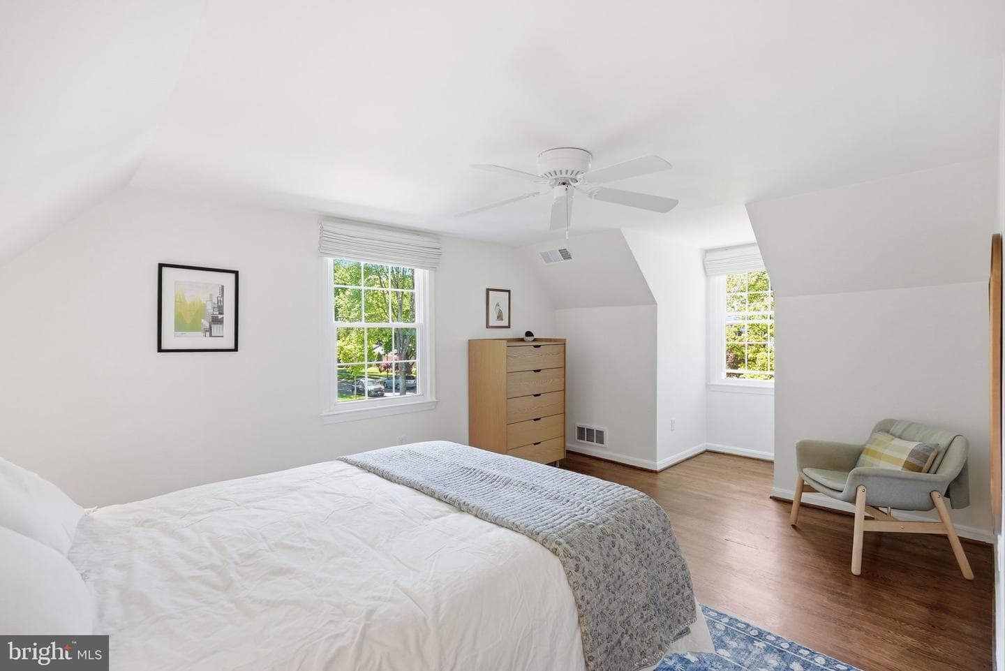 810 Duke Street photo 22