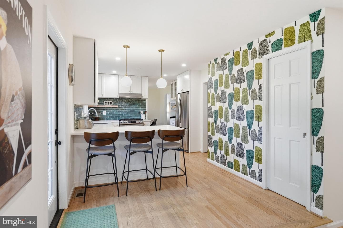 810 Duke Street photo 6