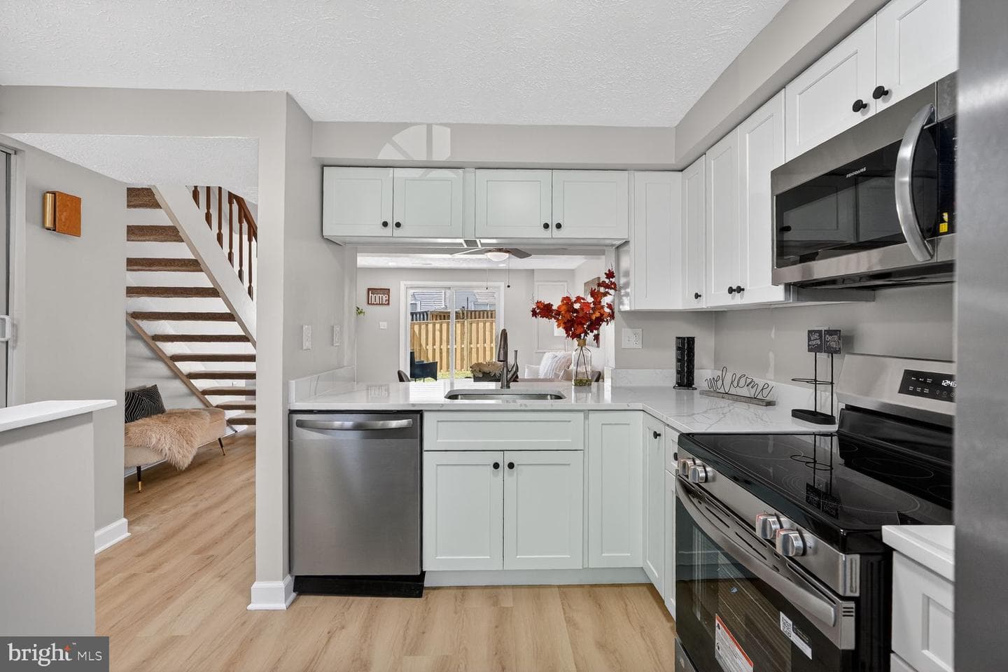 12527 Cross Ridge Way photo 3
