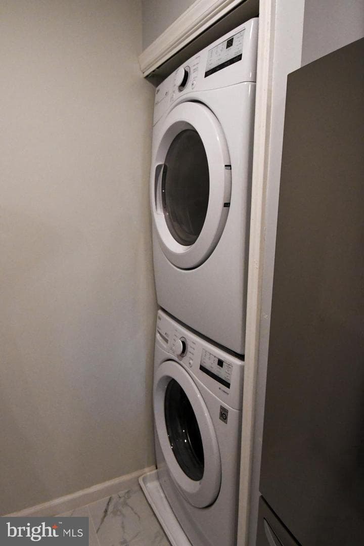 10715 Hampton Mill #210 photo 12