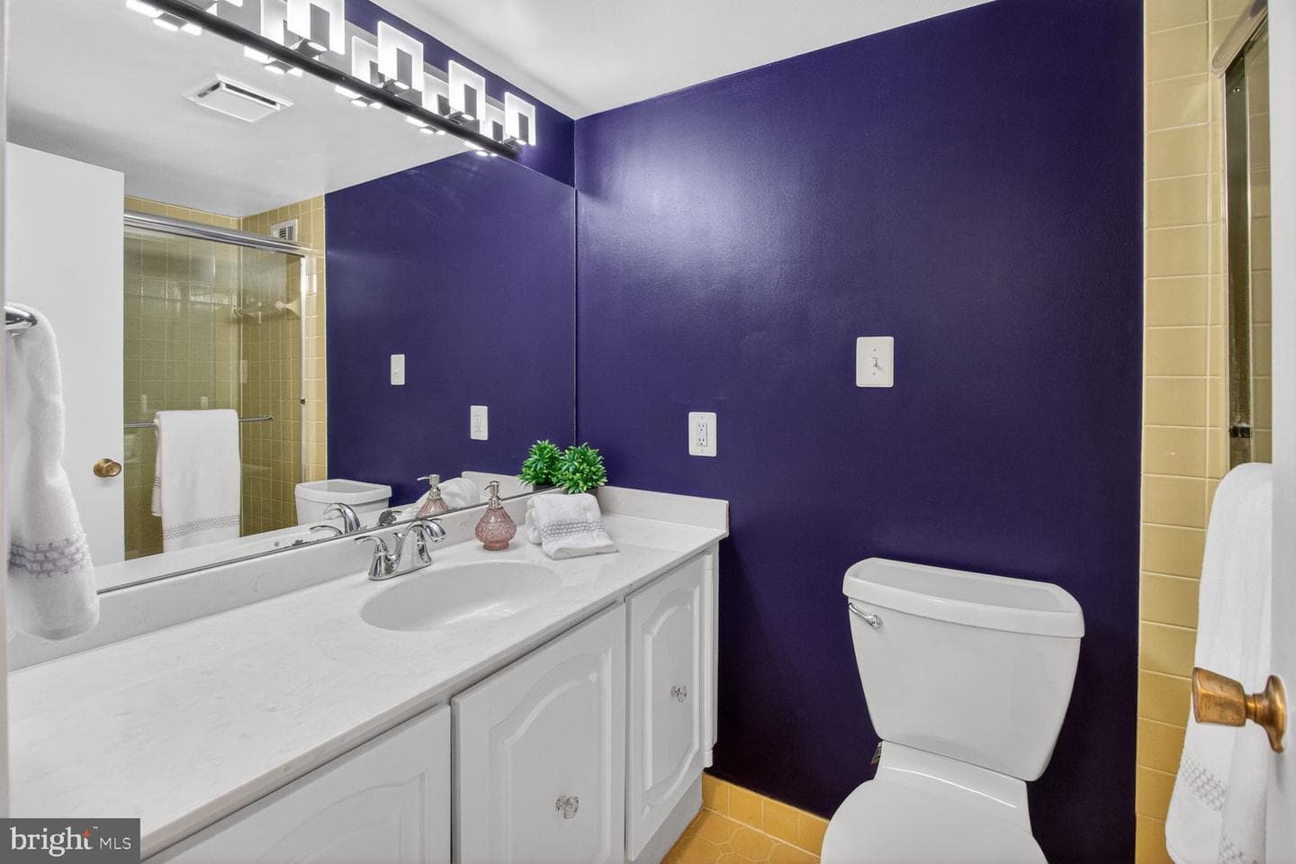 5225 Pooks Hill Road #1404s photo 20