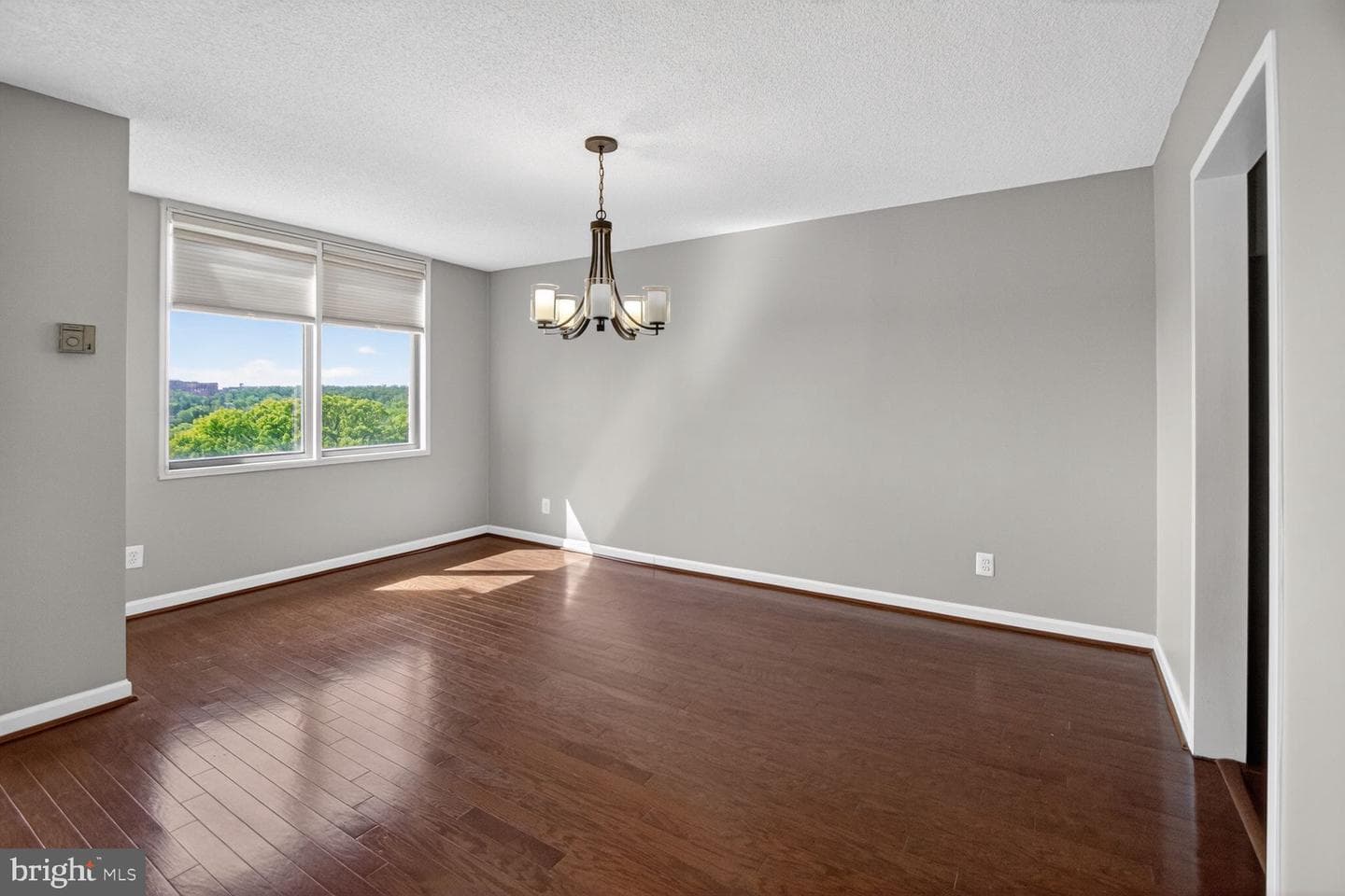 5225 Pooks Hill Road #1404s photo 8