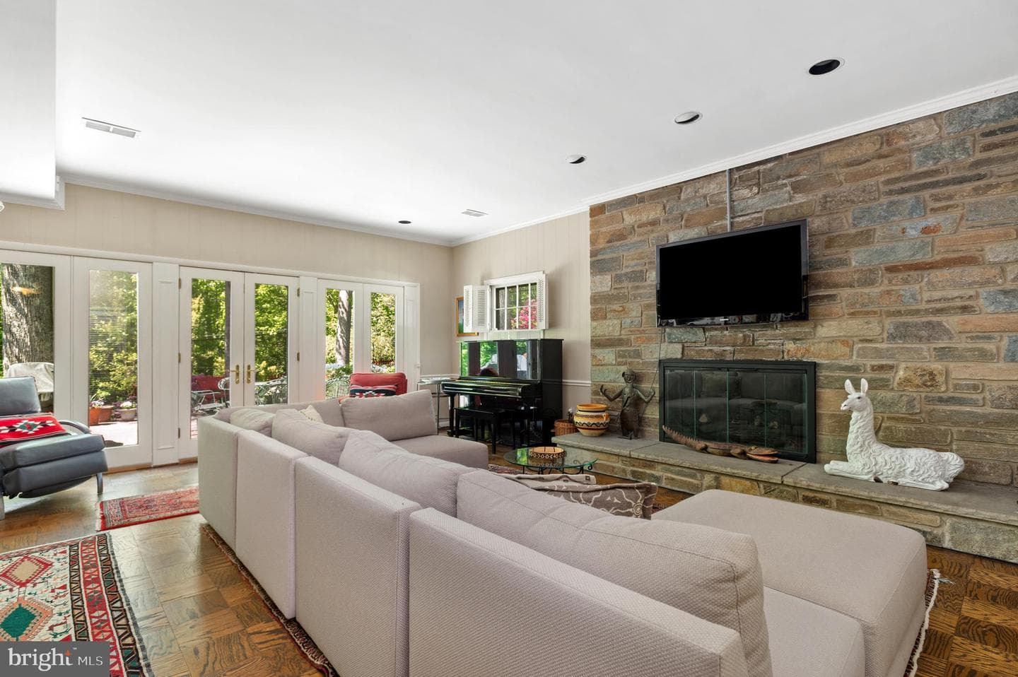 5344 Falmouth Road photo 11