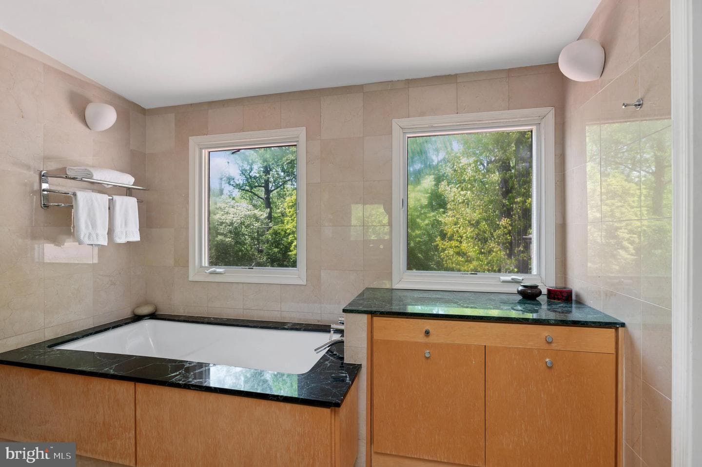 5344 Falmouth Road photo 16