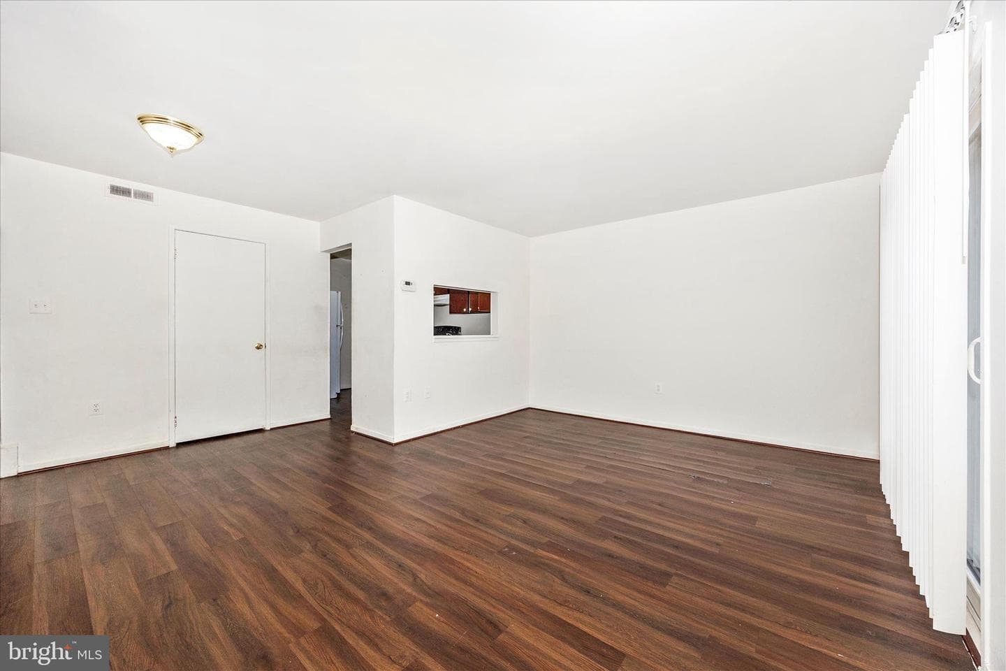 9913 Forest View Place photo 4