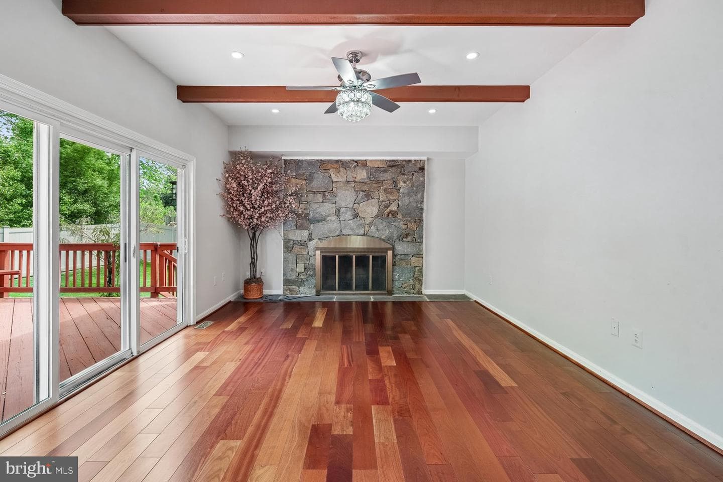 1932 Olivine Court photo 30
