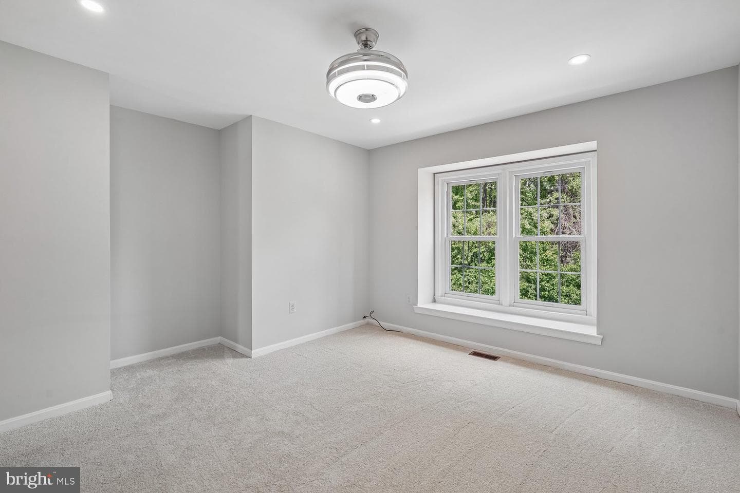 1932 Olivine Court photo 46