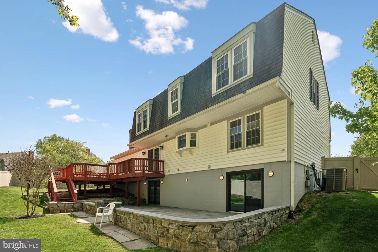 1932 Olivine Court photo 90
