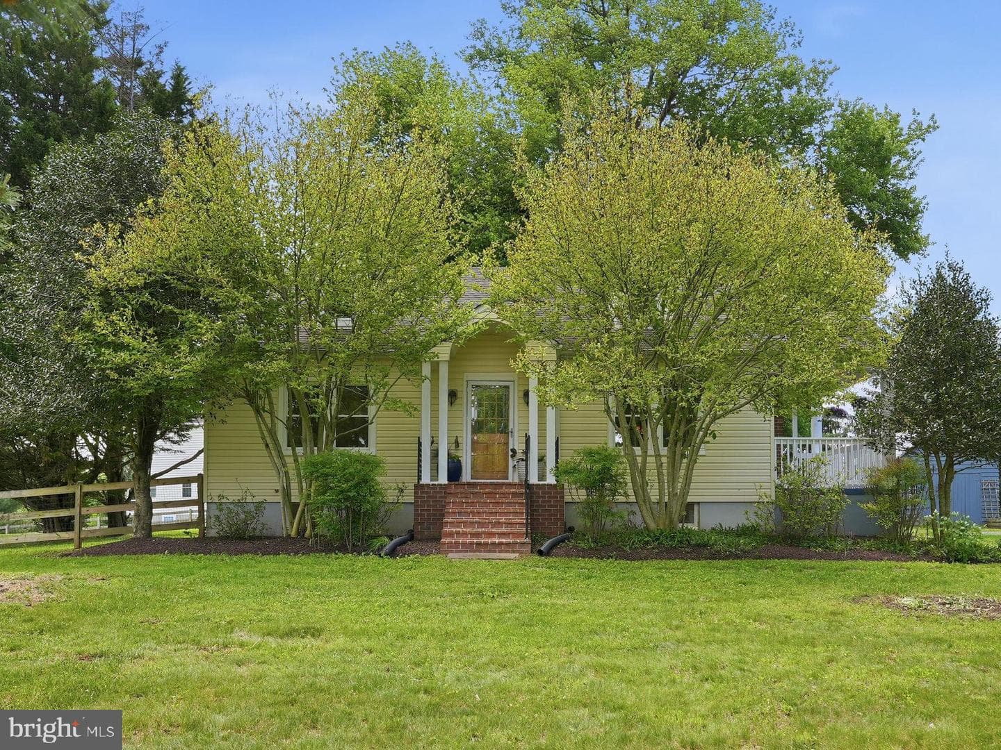1811 Ednor Road photo 1