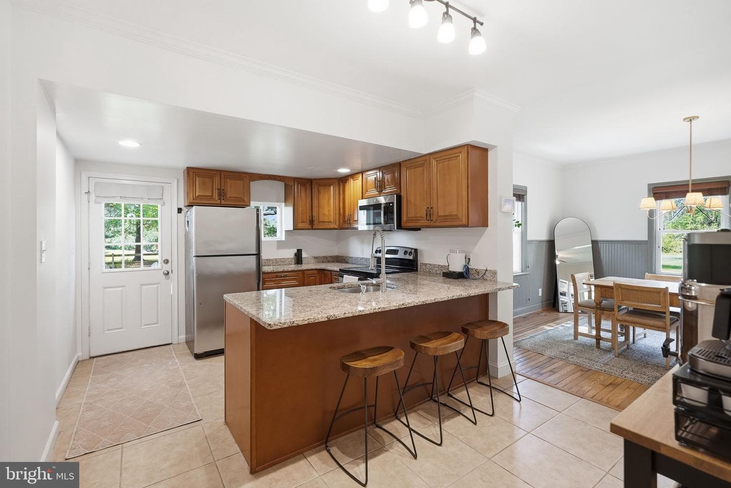 1811 Ednor Road photo 6