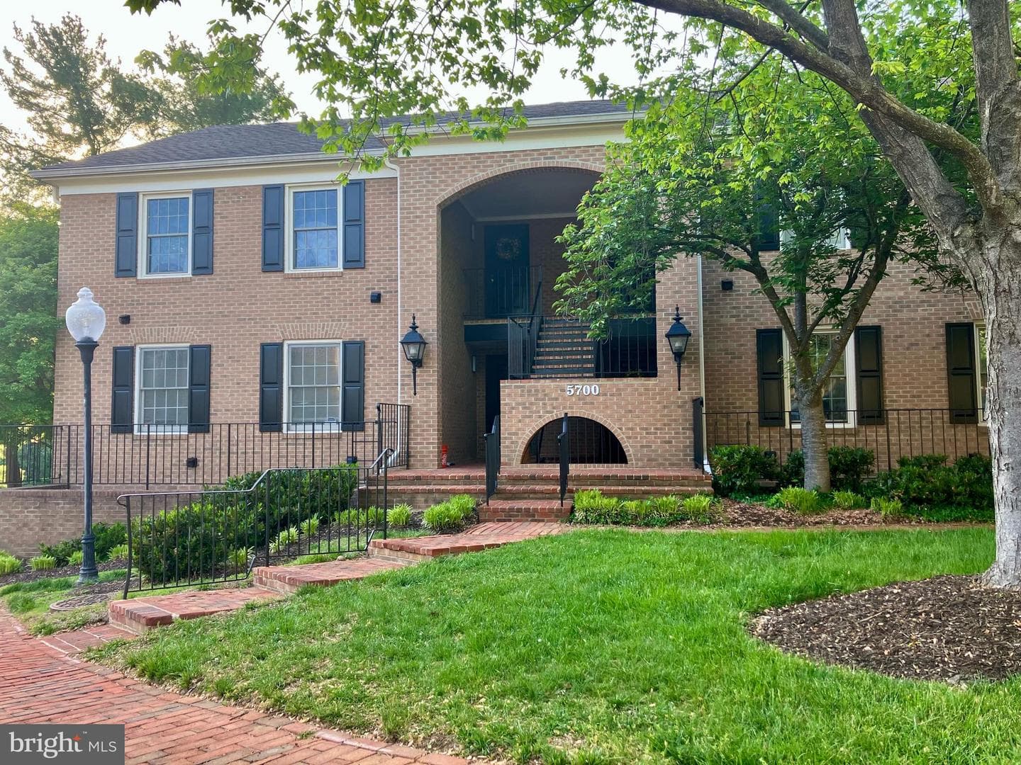5700 Brewer House Circle #t3-11, Rockville