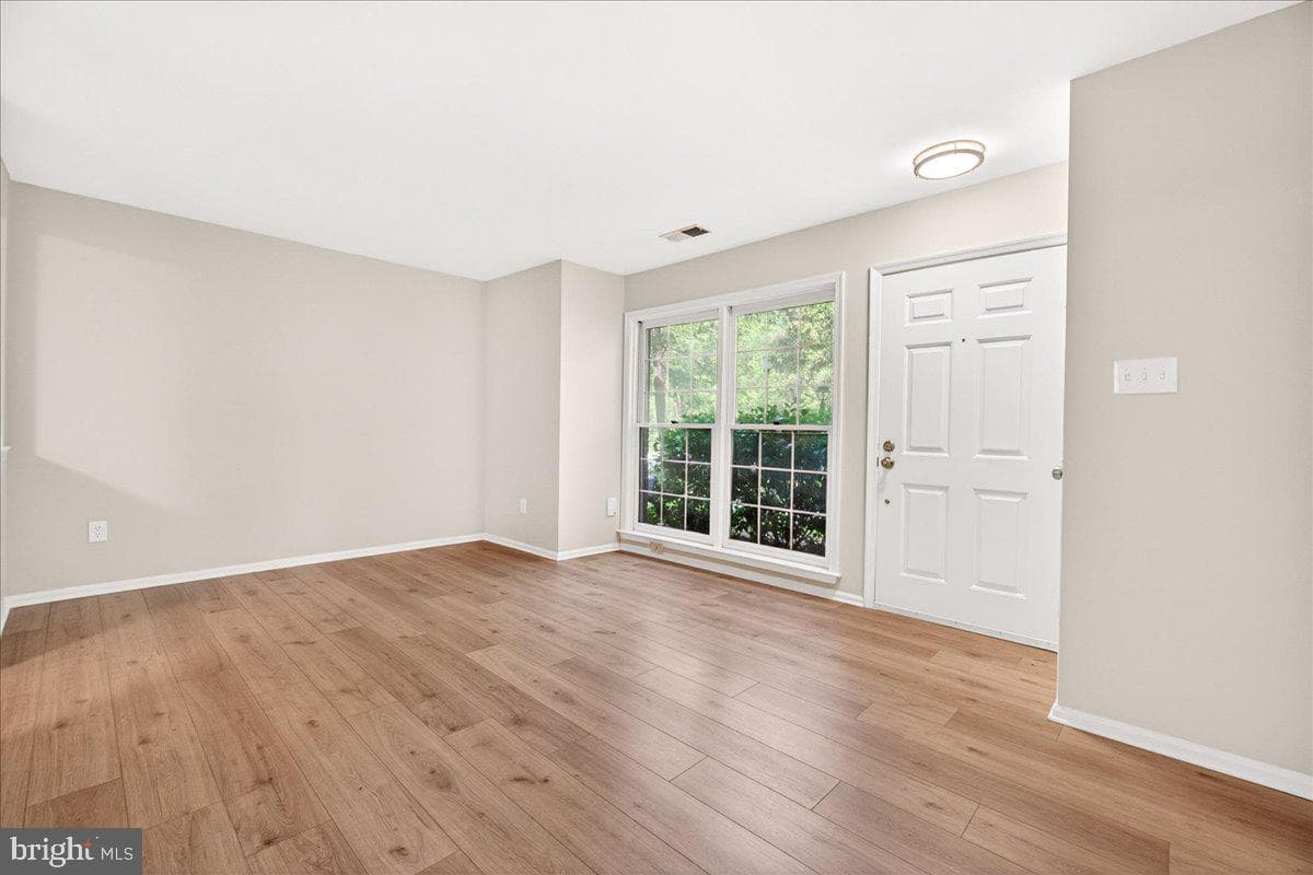 5700 Brewer House Circle #t3-11 photo 6