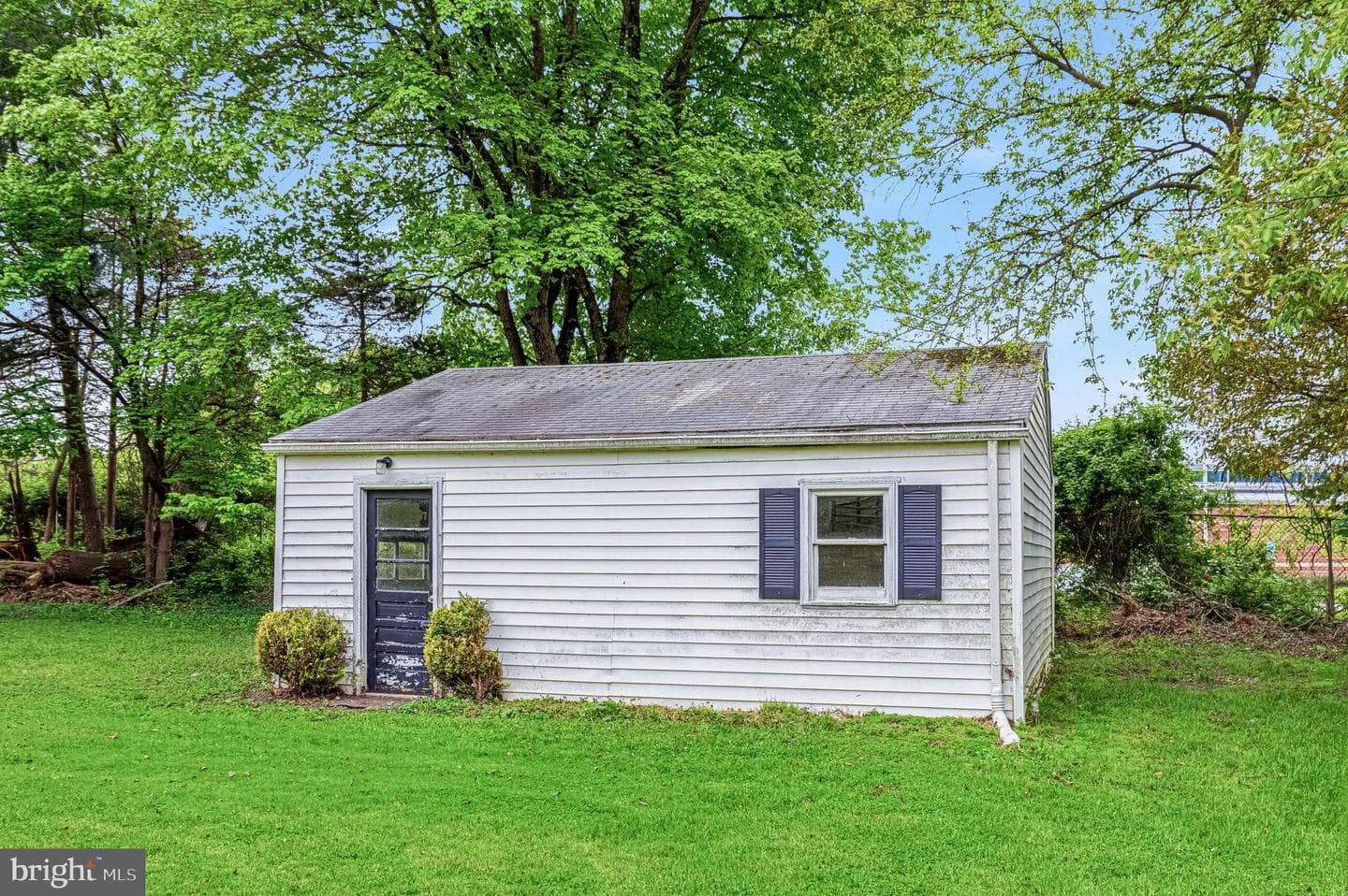 10316 Sunset Drive photo 32