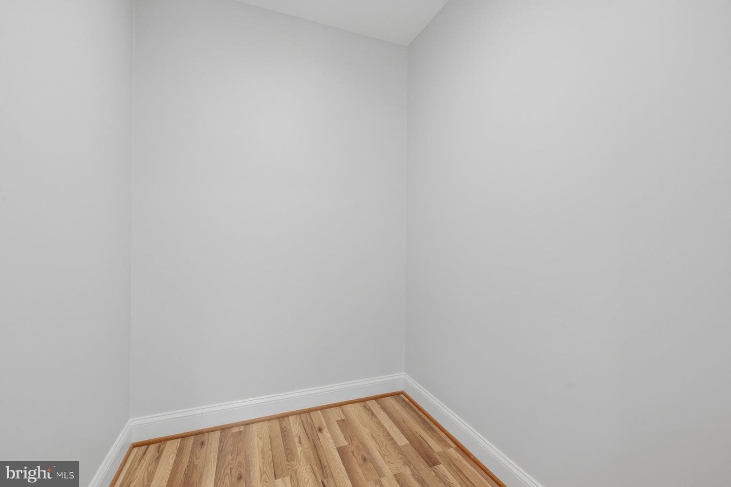 1517 Gerard Street photo 25