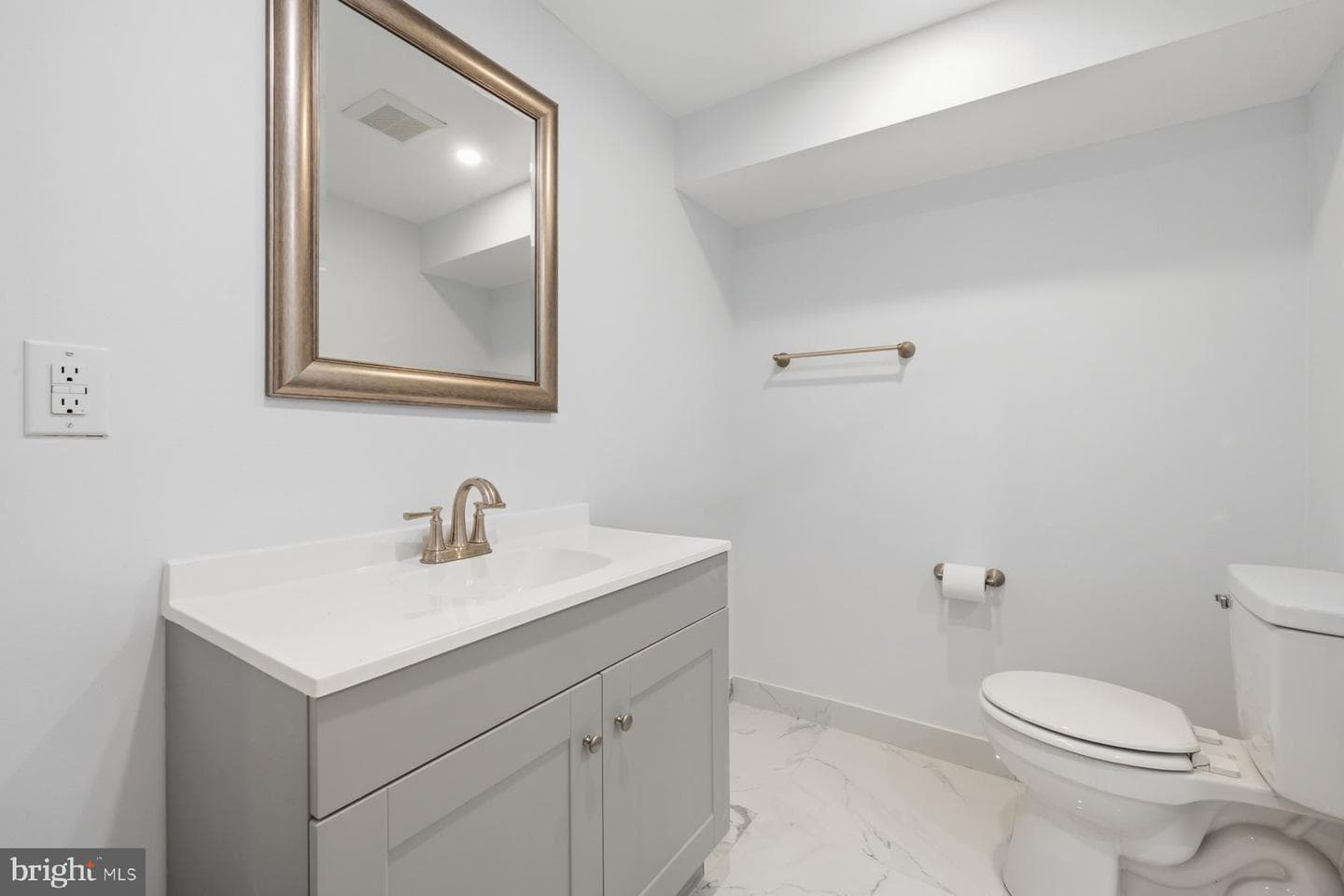 1517 Gerard Street photo 32