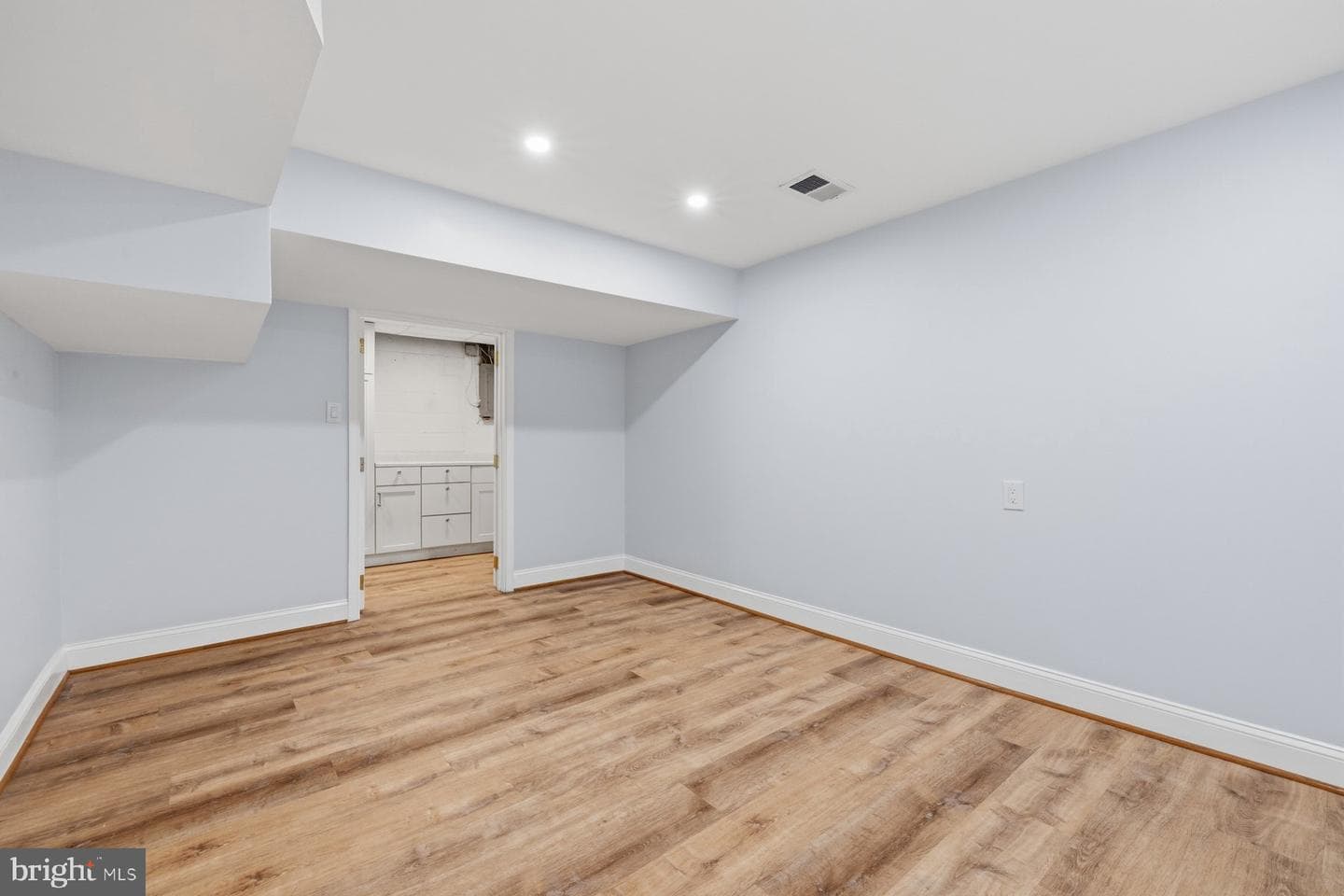 1517 Gerard Street photo 34