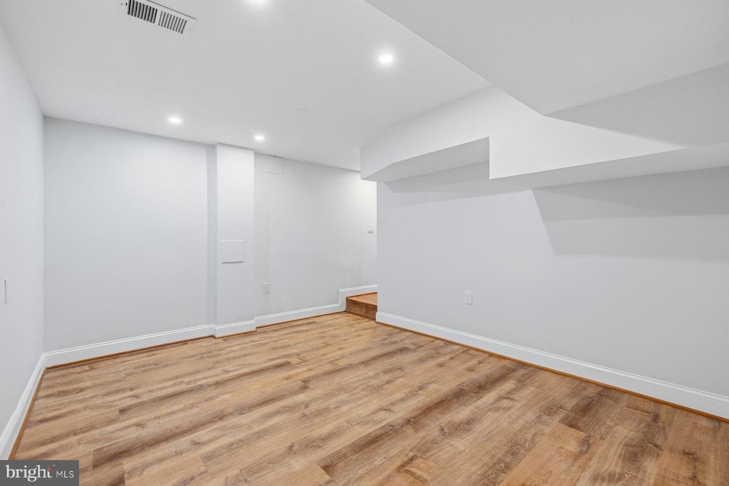 1517 Gerard Street photo 35