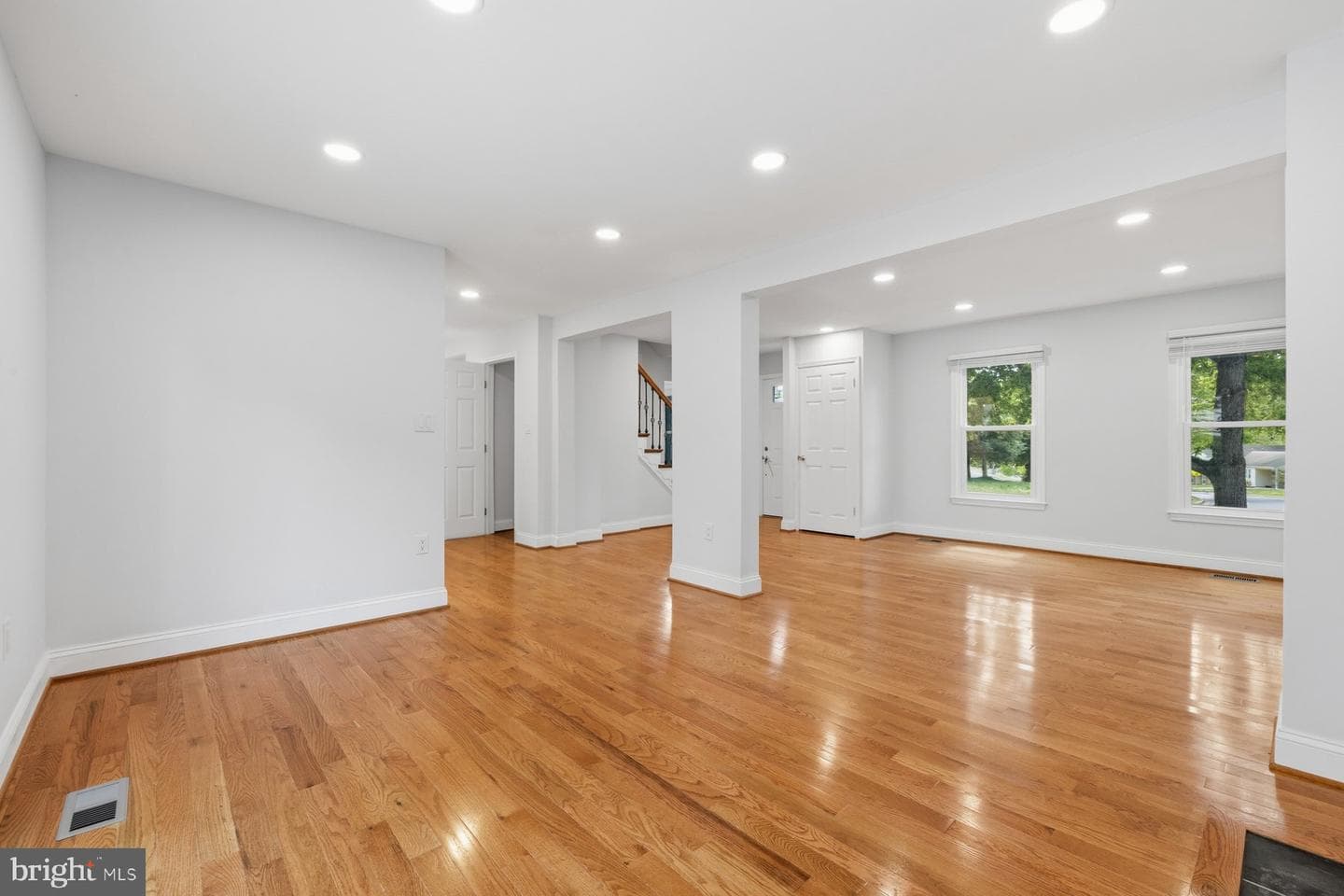 1517 Gerard Street photo 5
