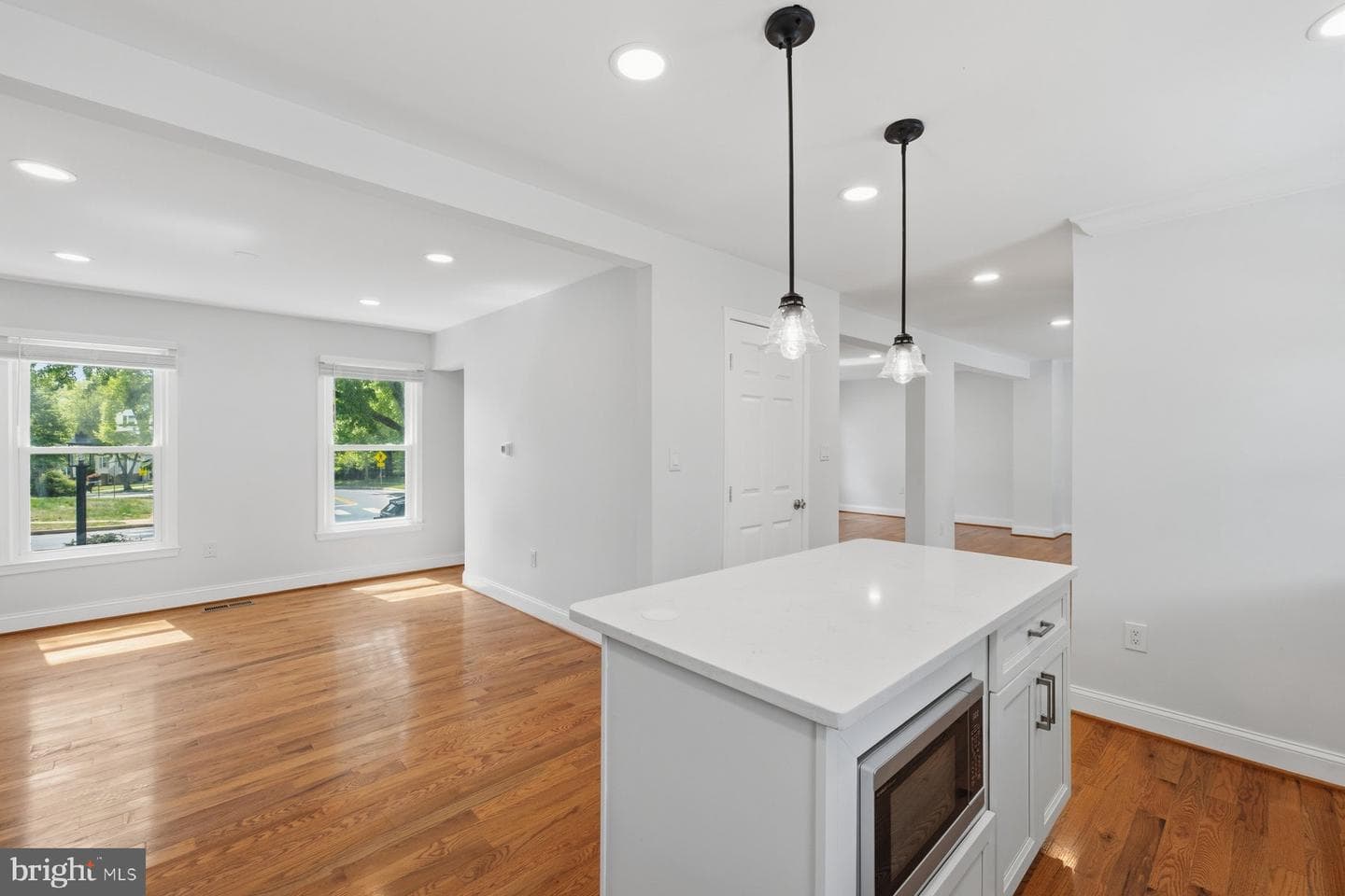 1517 Gerard Street photo 9
