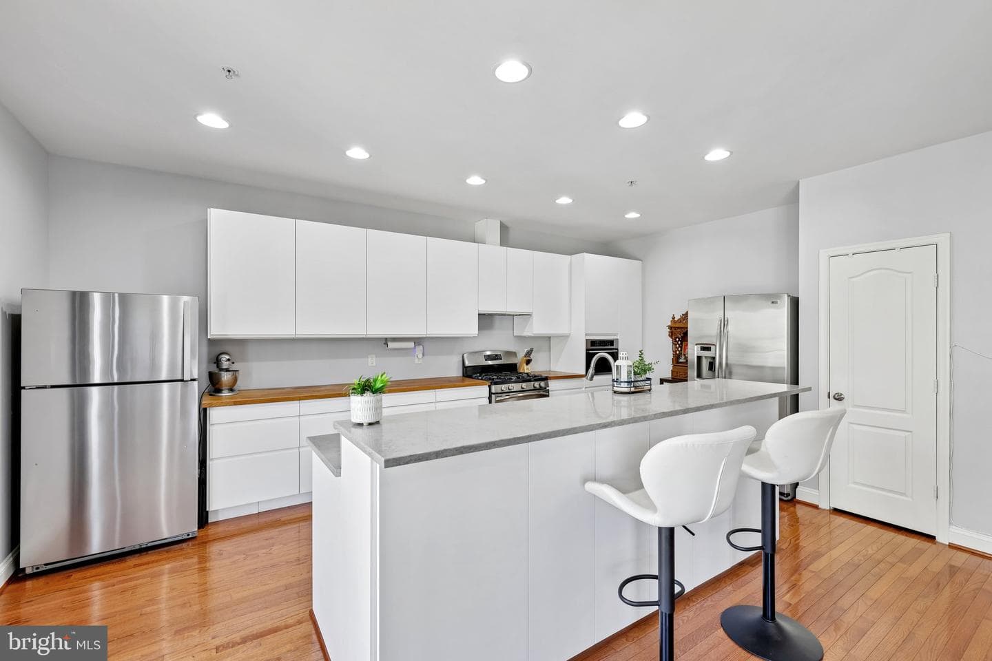 12451 Horseshoe Bend Circle photo 19