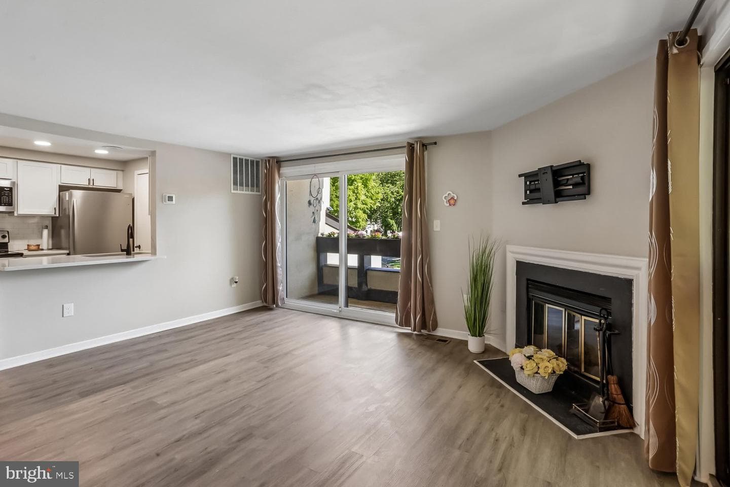 9705 Hellingly Place #62 photo 7