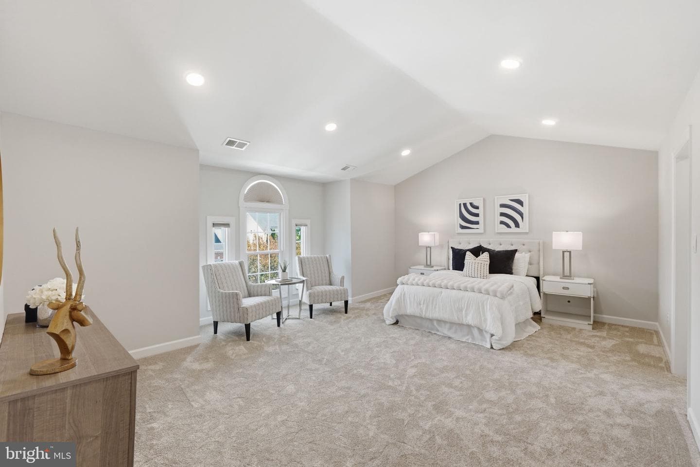 10816 Maplecrest Lane photo 13