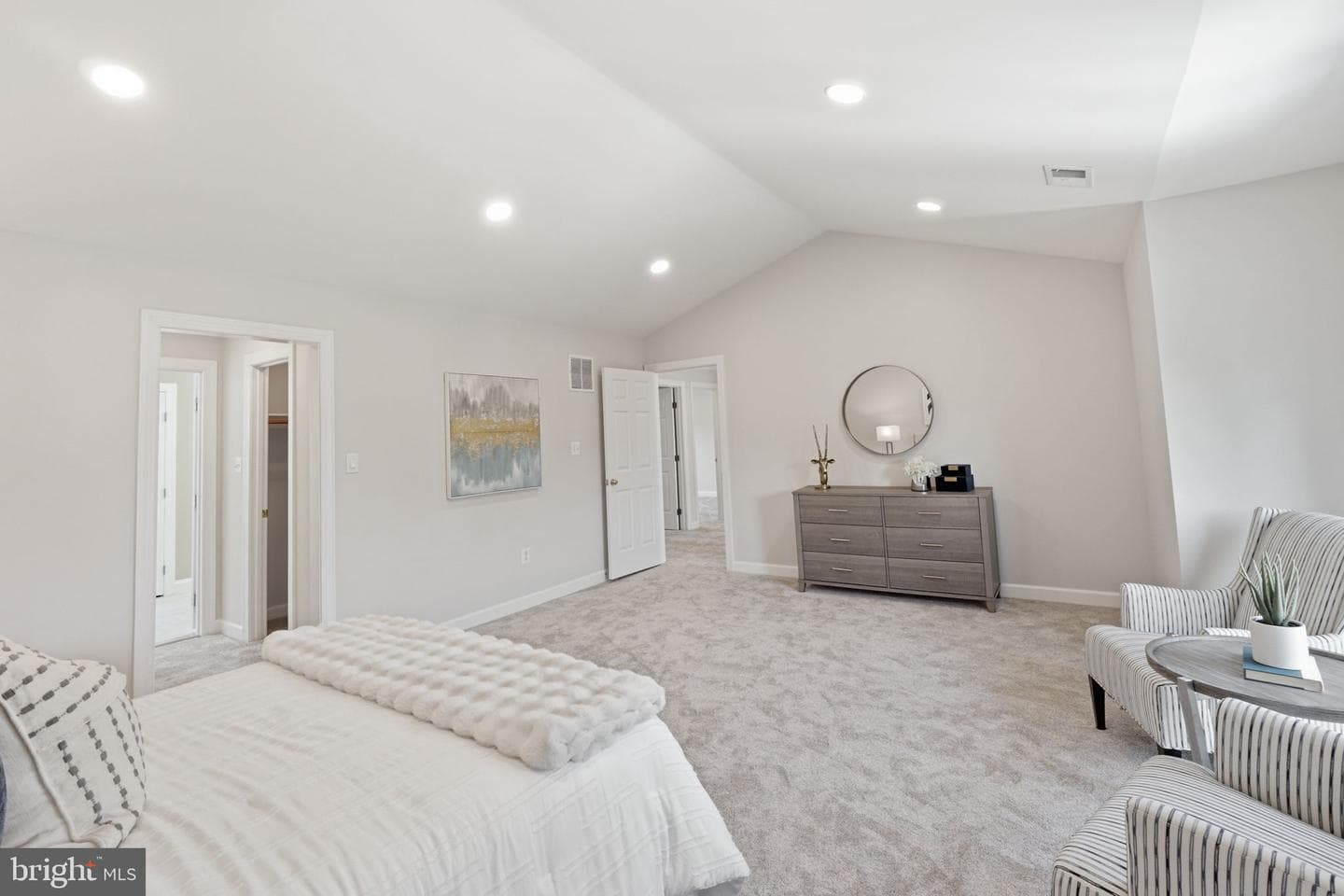 10816 Maplecrest Lane photo 14