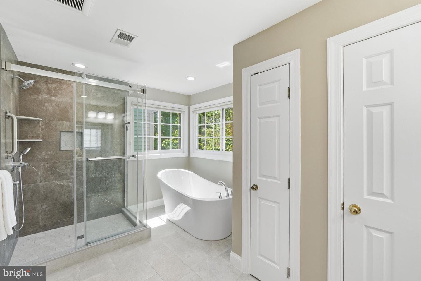 10816 Maplecrest Lane photo 15