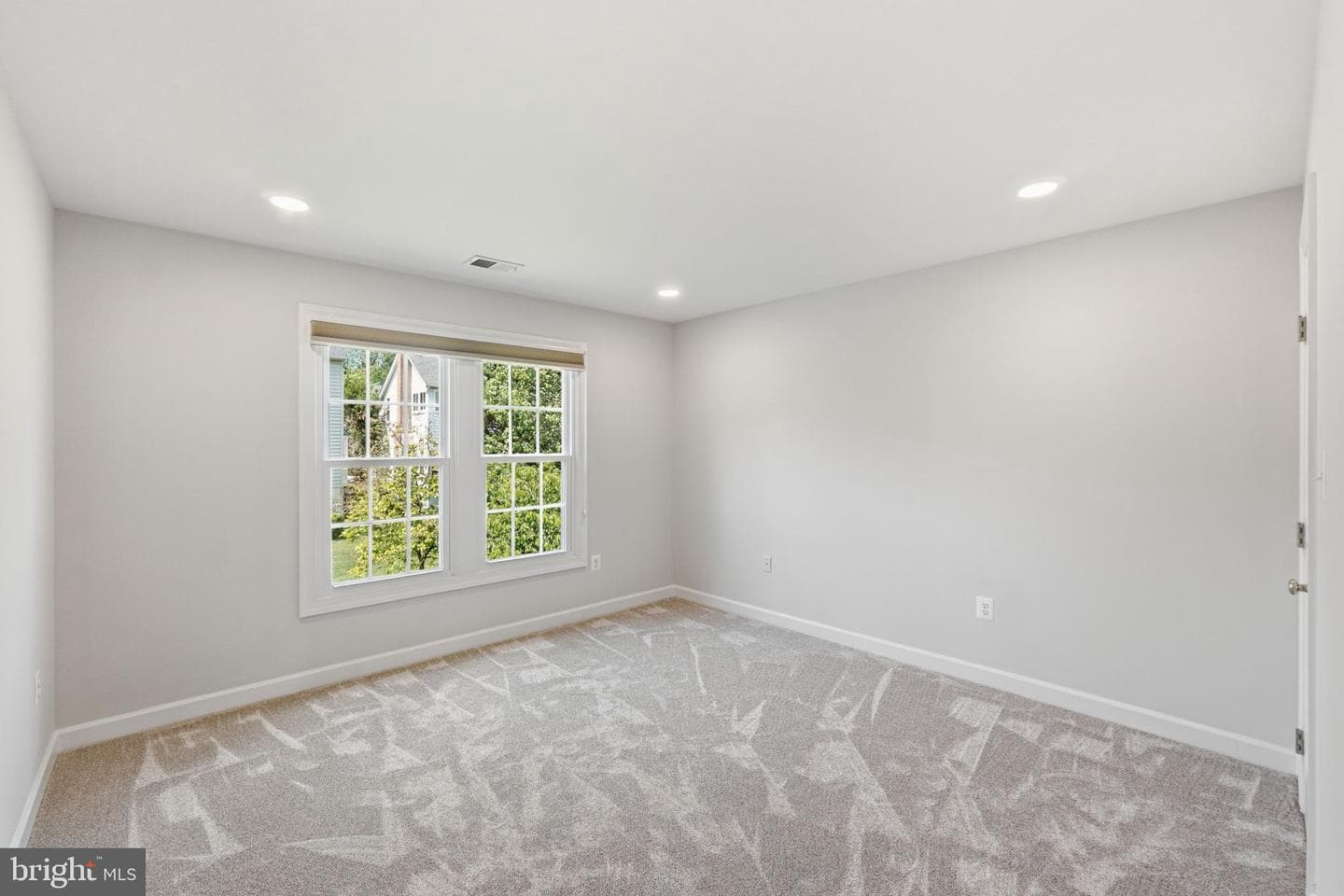 10816 Maplecrest Lane photo 19