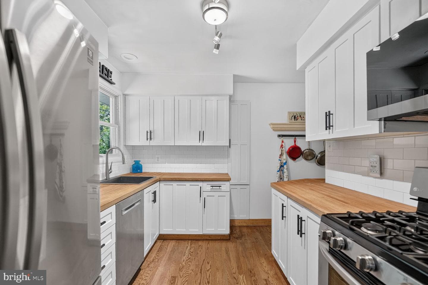 11408 Orleans Way photo 28