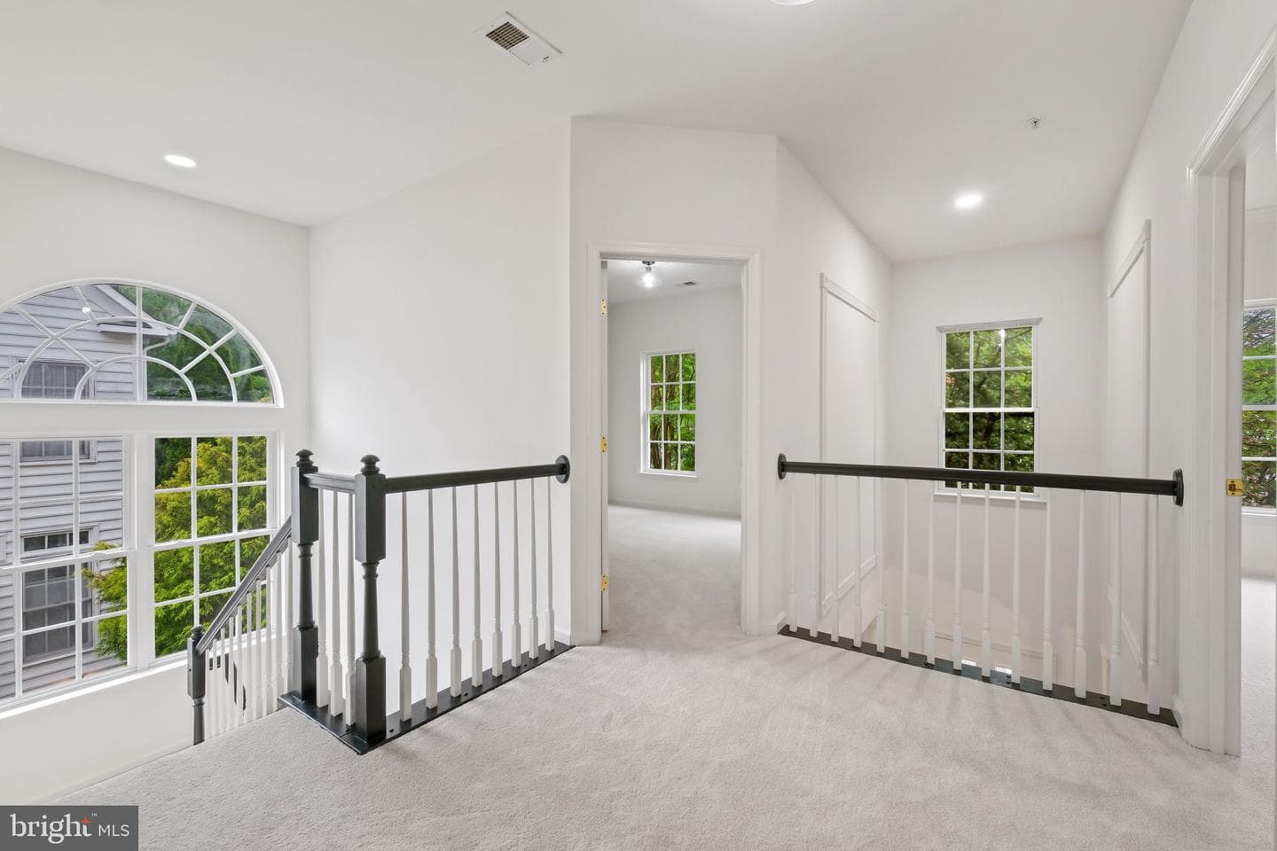 845 Lake Varuna Drive photo 33