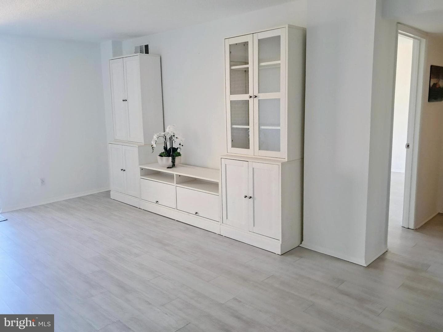 118 Monroe Street #506 photo 3