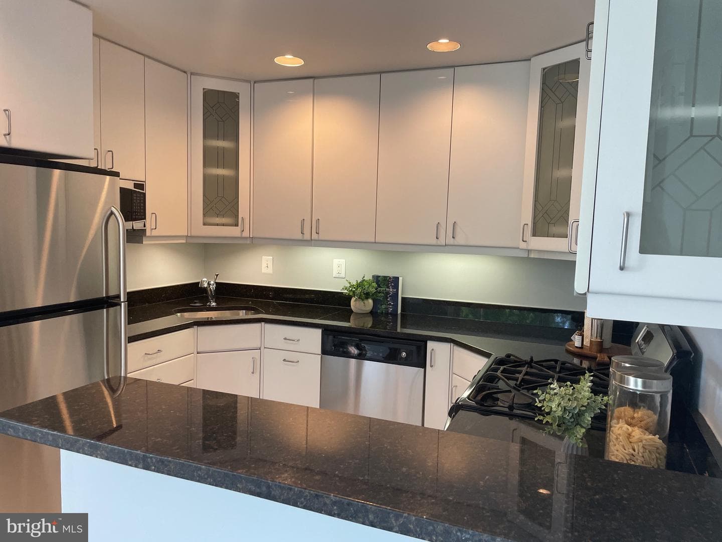 4800 Chevy Chase Drive #508 photo 24