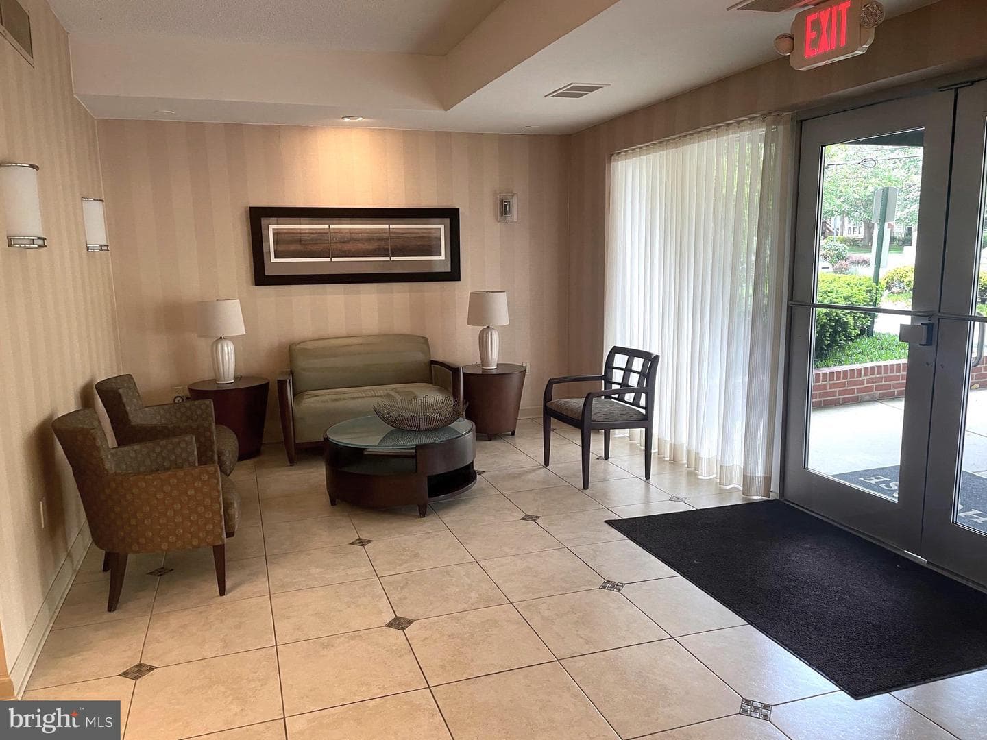 4800 Chevy Chase Drive #508 photo 6