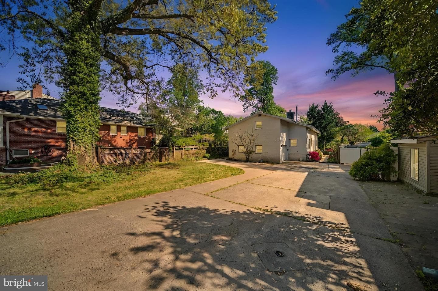 5812 Greenlawn Drive, Bethesda